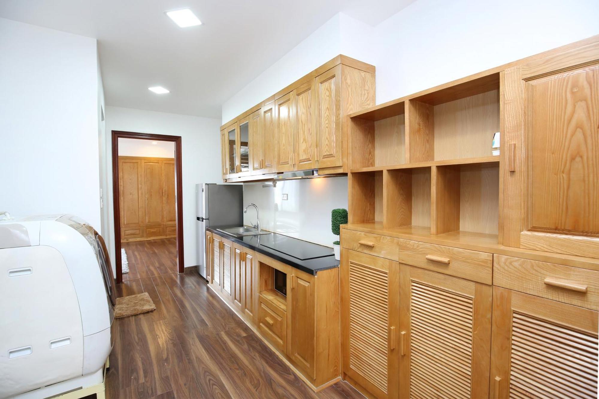 Apartment Sumitomo 3 For Japanese At 535 Kim Ma *